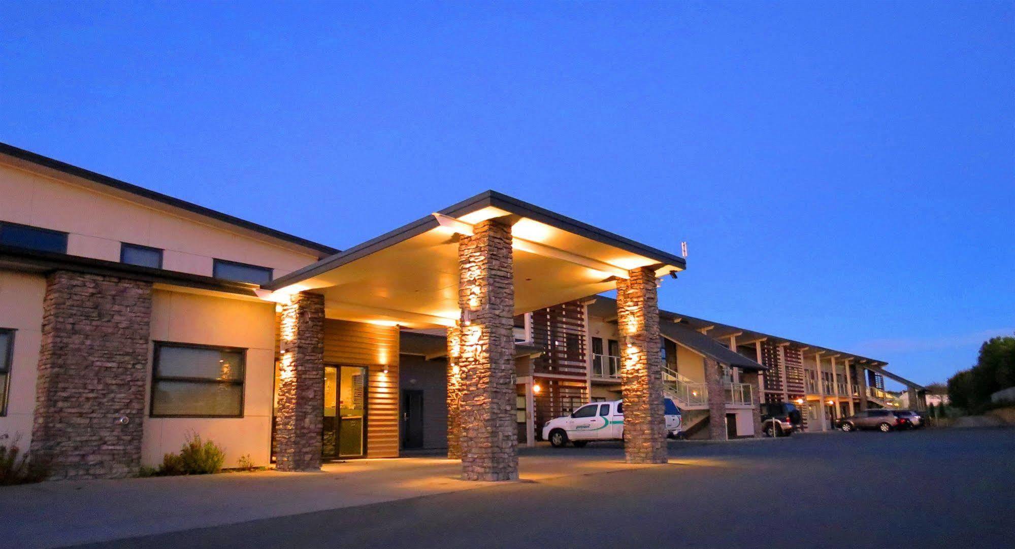 Amity Court Motel ストラトフォード エクステリア 写真